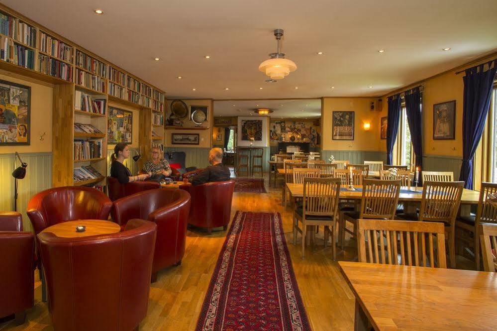 Hotell Gaestis Varberg Exterior photo